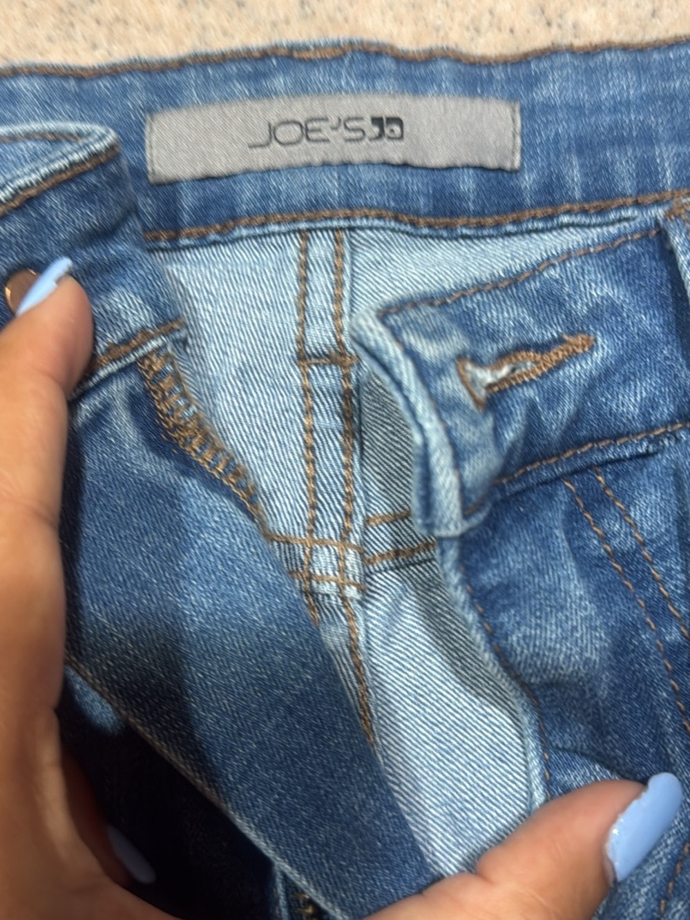 Joe's Jeans Light to Medium Blue High-Rise Women's Denim